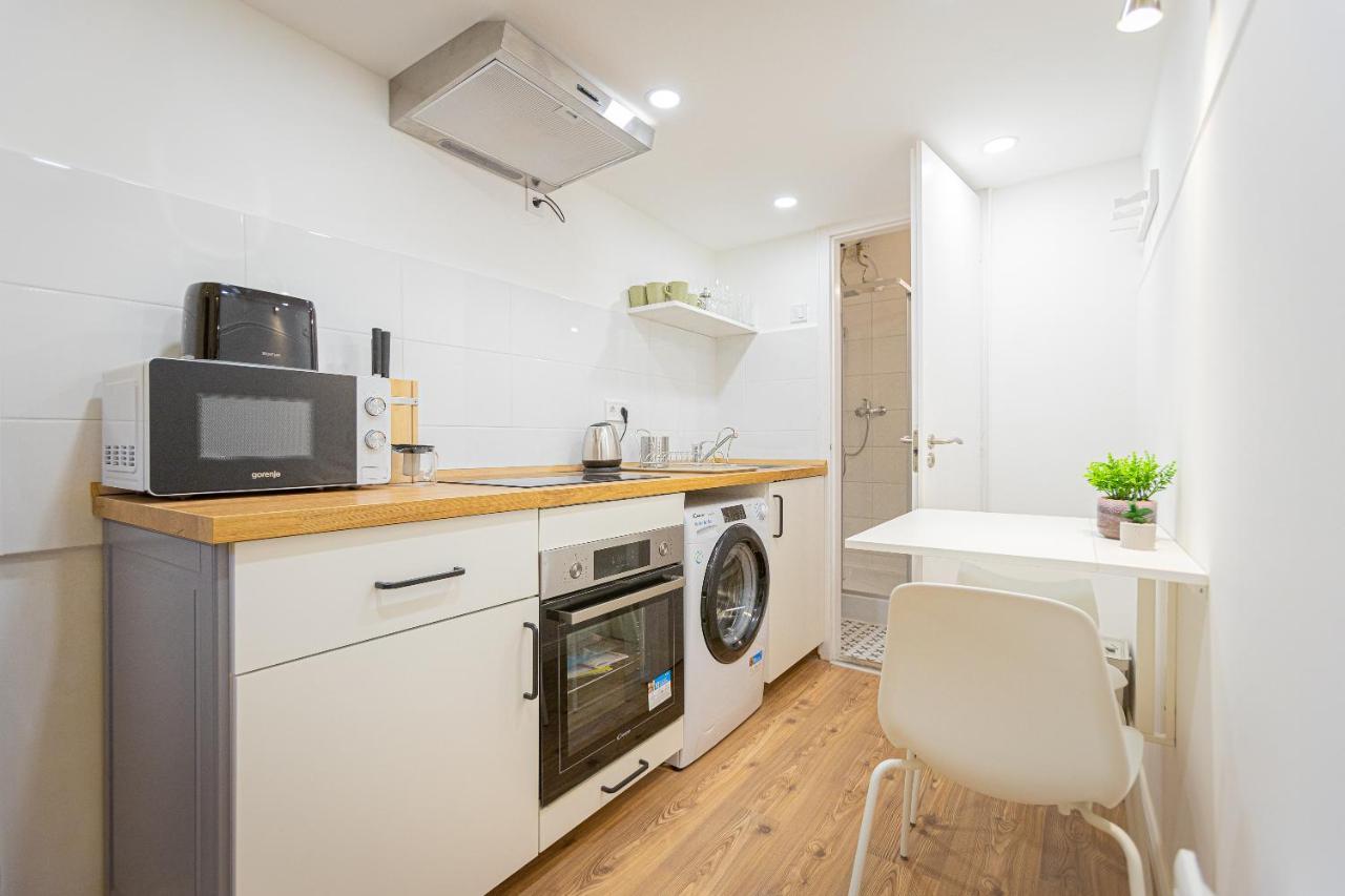 2 Bedroom Apartment In The Dob Street, Emerald Budapesta Exterior foto